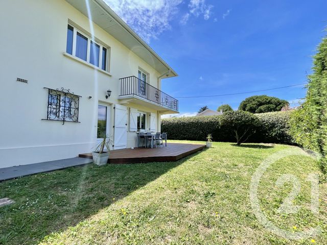 Appartement T2 à vendre - 2 pièces - 47.73 m2 - ANGLET - 64 - AQUITAINE - Century 21 Indarra