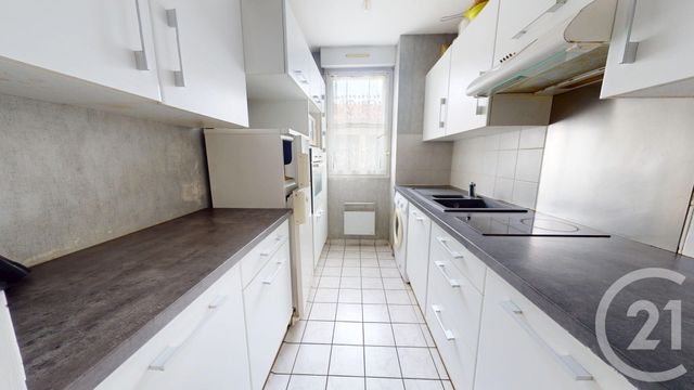 Appartement T2 à vendre - 2 pièces - 47.63 m2 - ANGLET - 64 - AQUITAINE - Century 21 Indarra