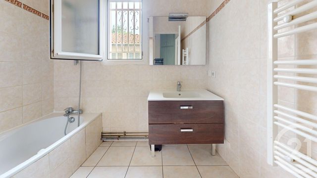Appartement T2 à vendre - 2 pièces - 47.63 m2 - ANGLET - 64 - AQUITAINE - Century 21 Indarra