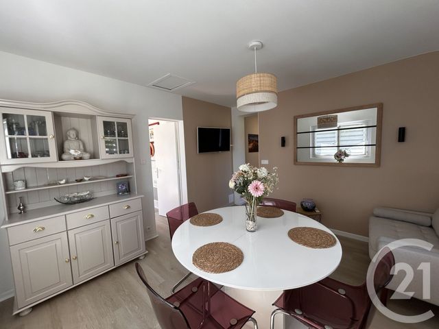 Appartement F3 à louer - 2 pièces - 50.0 m2 - ANGLET - 64 - AQUITAINE - Century 21 Indarra