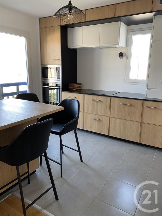 Appartement F3 à louer - 3 pièces - 64.67 m2 - ANGLET - 64 - AQUITAINE - Century 21 Indarra