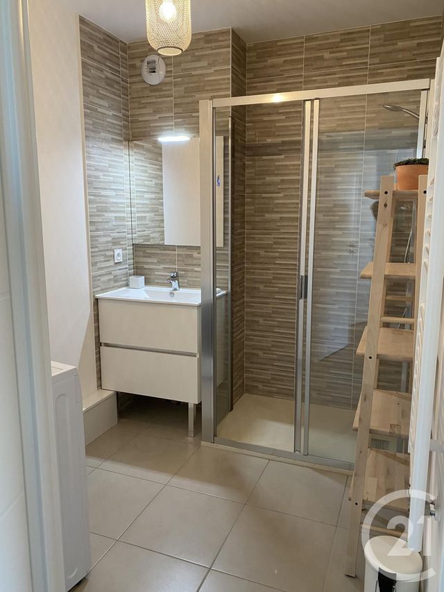 Appartement F3 à louer - 3 pièces - 64.67 m2 - ANGLET - 64 - AQUITAINE - Century 21 Indarra