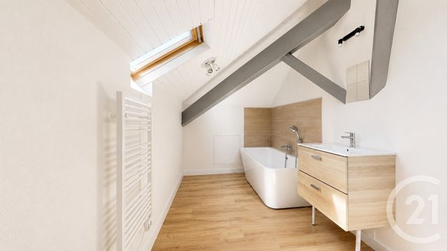 Appartement T2 à vendre - 2 pièces - 38.28 m2 - BAYONNE - 64 - AQUITAINE - Century 21 Indarra