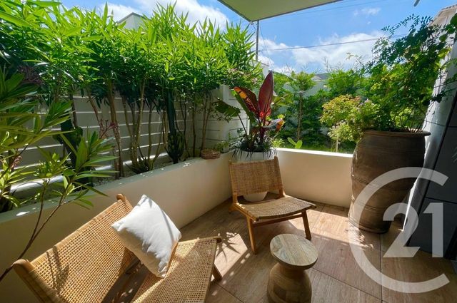 Appartement T2 à vendre - 2 pièces - 45.56 m2 - ANGLET - 64 - AQUITAINE - Century 21 Indarra