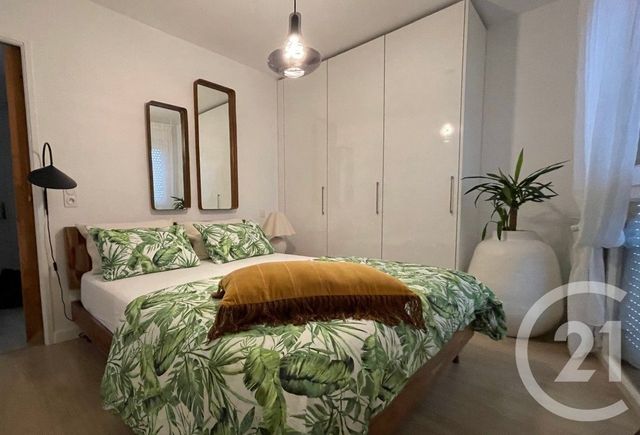 Appartement T2 à vendre - 2 pièces - 45.56 m2 - ANGLET - 64 - AQUITAINE - Century 21 Indarra