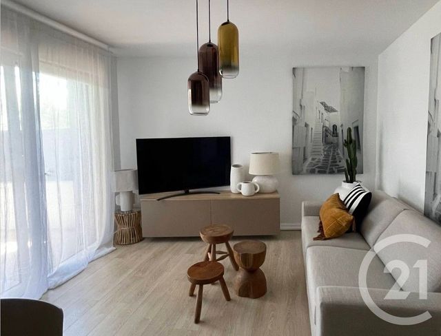 Appartement T2 à vendre - 2 pièces - 45.56 m2 - ANGLET - 64 - AQUITAINE - Century 21 Indarra
