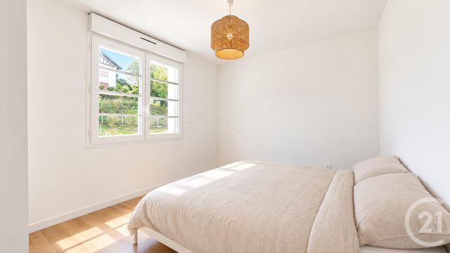 Appartement F4 à vendre - 4 pièces - 96.21 m2 - LARRESSORE - 64 - AQUITAINE - Century 21 Indarra