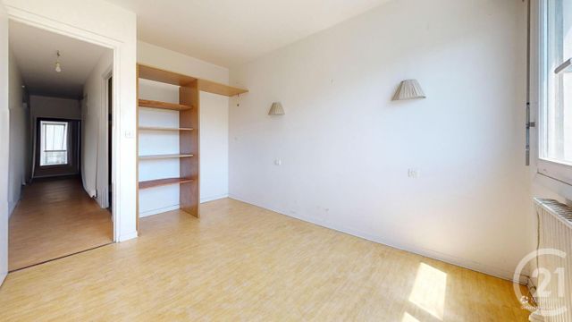 Appartement T3 à vendre - 3 pièces - 67.82 m2 - ANGLET - 64 - AQUITAINE - Century 21 Indarra