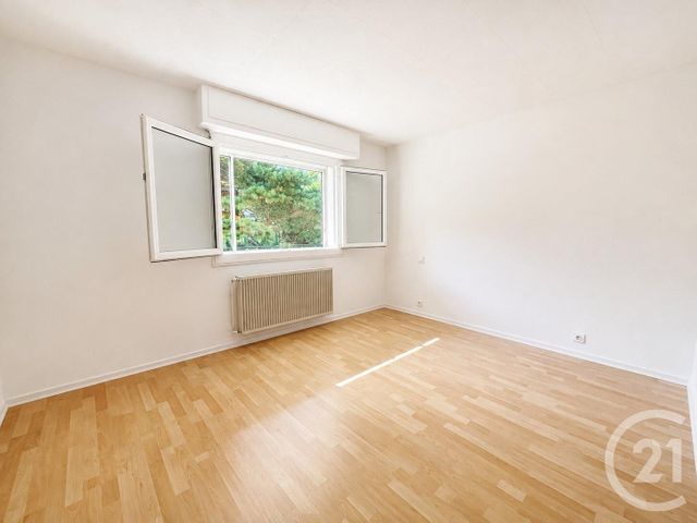 Appartement T2 à vendre - 2 pièces - 53.25 m2 - ANGLET - 64 - AQUITAINE - Century 21 Indarra