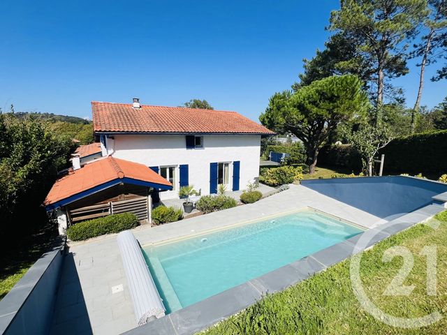 maison à vendre - 7 pièces - 188.2 m2 - BIDART - 64 - AQUITAINE - Century 21 Indarra