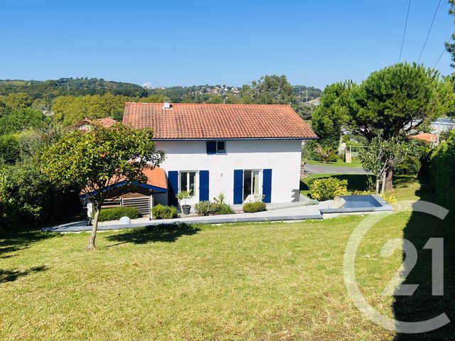 maison à vendre - 7 pièces - 188.2 m2 - BIDART - 64 - AQUITAINE - Century 21 Indarra
