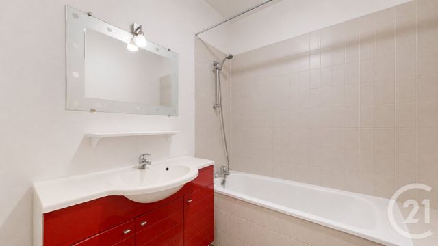Appartement F2 à vendre - 2 pièces - 40.11 m2 - BAYONNE - 64 - AQUITAINE - Century 21 Indarra