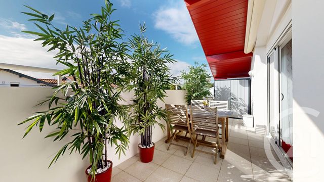 Appartement T3 à vendre - 3 pièces - 64.78 m2 - ANGLET - 64 - AQUITAINE - Century 21 Indarra