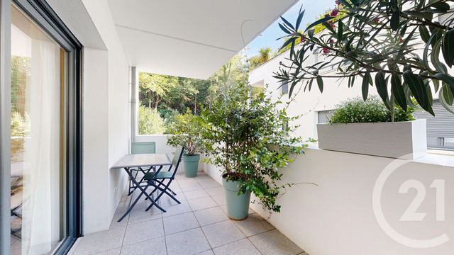 Appartement T3 à vendre - 3 pièces - 63.9 m2 - ANGLET - 64 - AQUITAINE - Century 21 Indarra