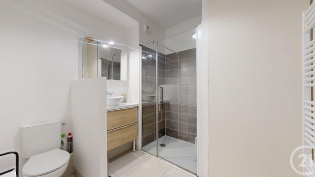 Appartement T3 à vendre - 3 pièces - 63.9 m2 - ANGLET - 64 - AQUITAINE - Century 21 Indarra