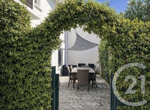 Appartement T2 à vendre - 2 pièces - 49.01 m2 - ANGLET - 64 - AQUITAINE - Century 21 Indarra