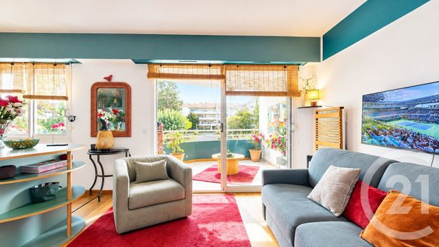 Appartement T1 à vendre - 1 pièce - 28.41 m2 - ANGLET - 64 - AQUITAINE - Century 21 Indarra