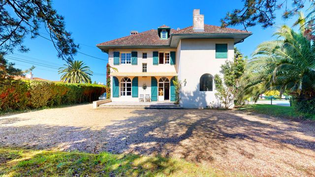 maison à vendre - 9 pièces - 263.33 m2 - ANGLET - 64 - AQUITAINE - Century 21 Indarra