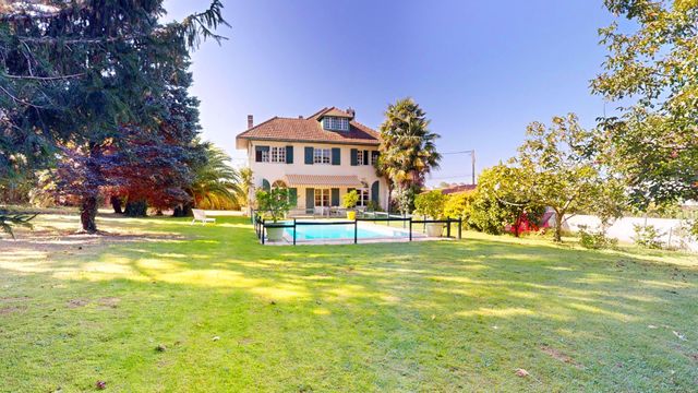 maison à vendre - 9 pièces - 263.33 m2 - ANGLET - 64 - AQUITAINE - Century 21 Indarra