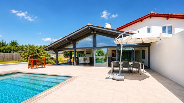 maison à vendre - 5 pièces - 186.0 m2 - ANGLET - 64 - AQUITAINE - Century 21 Indarra