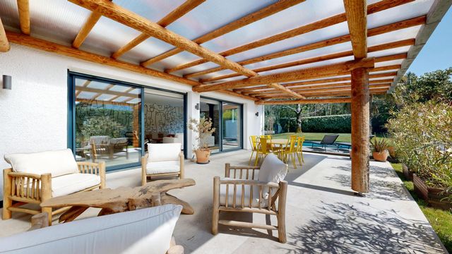 maison à vendre - 5 pièces - 209.0 m2 - ANGLET - 64 - AQUITAINE - Century 21 Indarra