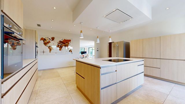 maison à vendre - 5 pièces - 209.0 m2 - ANGLET - 64 - AQUITAINE - Century 21 Indarra