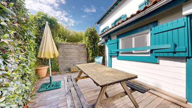 maison à vendre - 18 pièces - 402.0 m2 - ARCANGUES - 64 - AQUITAINE - Century 21 Indarra