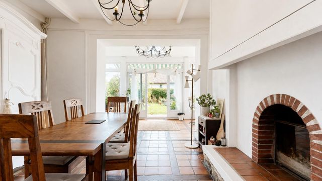 maison à vendre - 18 pièces - 402.0 m2 - ARCANGUES - 64 - AQUITAINE - Century 21 Indarra