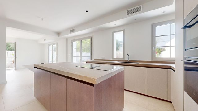 Appartement F5 à vendre - 5 pièces - 162.05 m2 - BIARRITZ - 64 - AQUITAINE - Century 21 Indarra