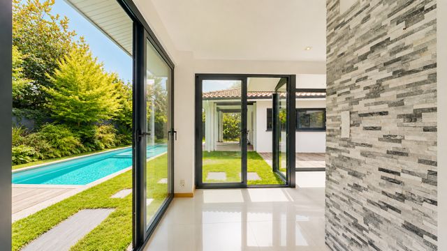 maison à vendre - 6 pièces - 173.0 m2 - ANGLET - 64 - AQUITAINE - Century 21 Indarra